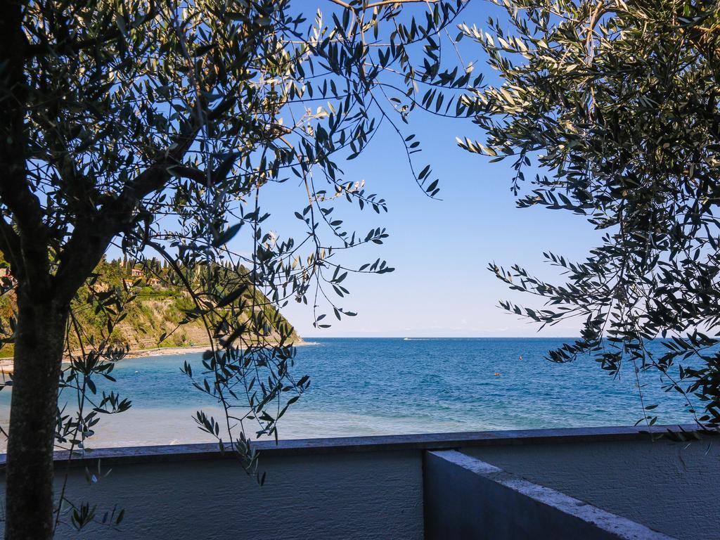 Barbara Piran Beach Hotel Экстерьер фото
